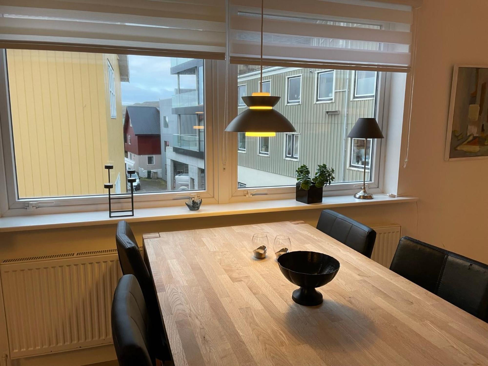 6 Personers Lejlighed I Centrum I Tórshavn Eksteriør billede